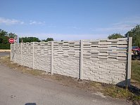5 důvodů, proč vyměnit živý plot za betonový ještě před podzimem